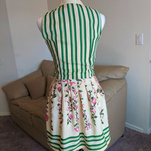 Striped Floral Sleeveless Dress- Size 6 - Picture 7 of 9